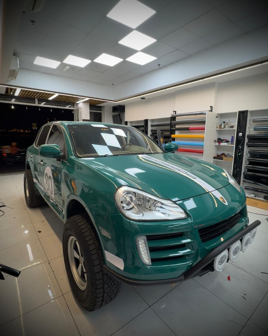 Porsche Cayenne livery wrap at White Diamond